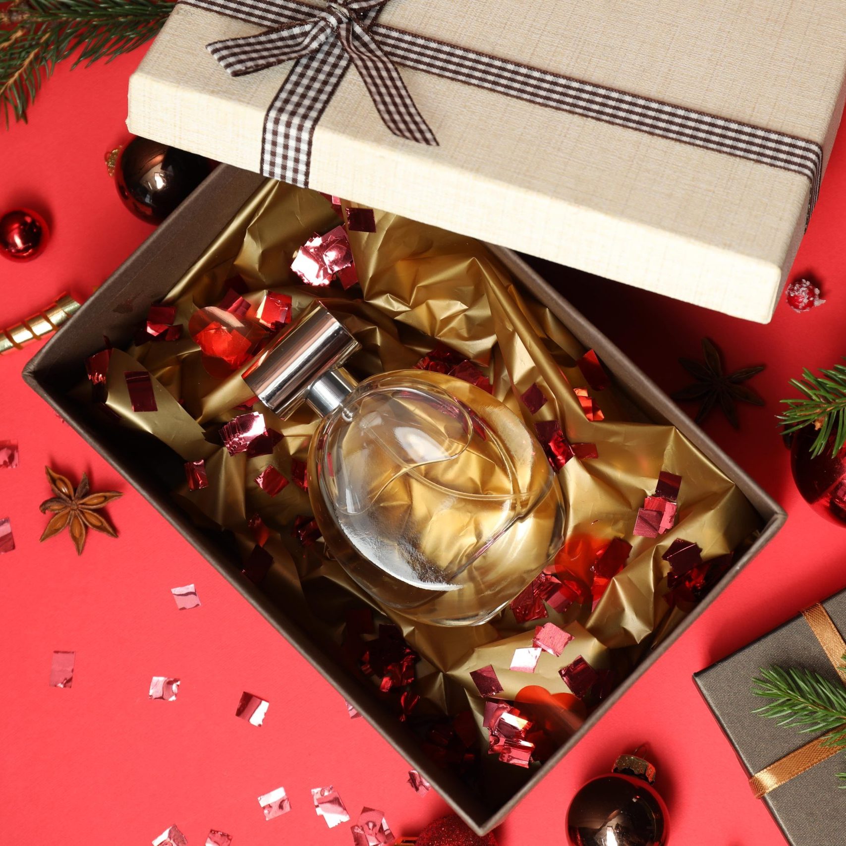 descubre el perfume perfecto para san valentín 2026 y sorprende a tu pareja con una fragancia inolvidable que enamora en cada momento.