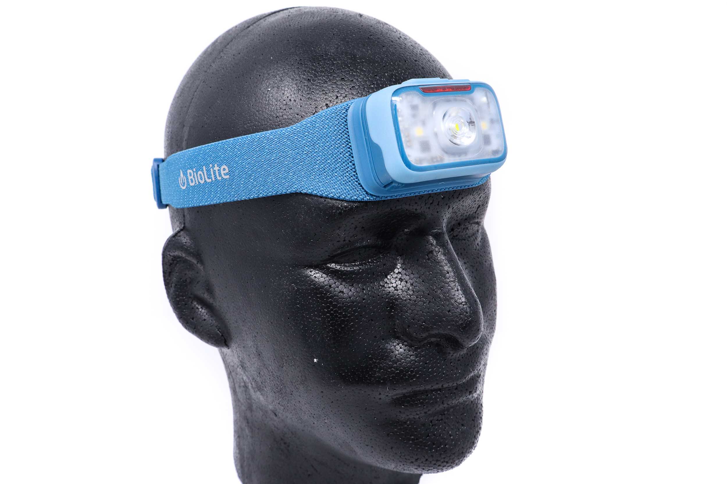 linterna frontal inteligente biolite range 500, diseñada para corredores nocturnos que buscan iluminar su camino con tecnología avanzada y comodidad.