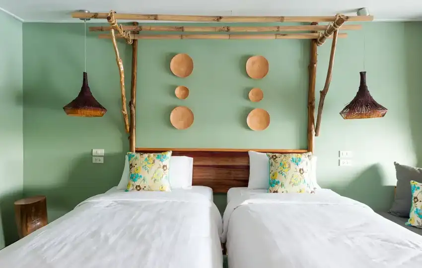 descubre camas con almacenamiento oculto ideales para dormitorios pequeños, que optimizan el espacio y mantienen tu habitación ordenada y estilizada.