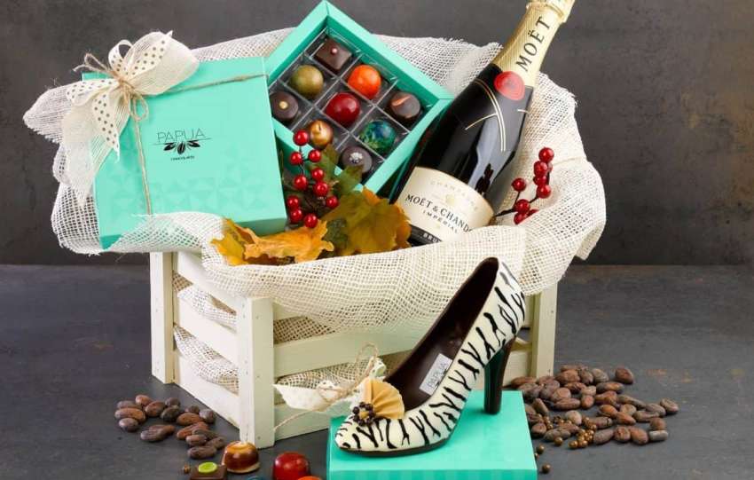 descubre las mejores cestas regalo gourmet en amazon, perfectas para sorprender con productos selectos y de alta calidad. ideal para cualquier ocasión especial.