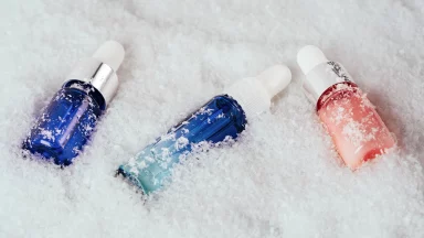 consejos esenciales para el cuidado de la piel sensible en climas extremos. protege tu piel de daños causados por frío, calor o condiciones adversas con nuestros métodos efectivos.