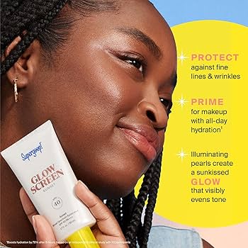 descubre supergoop dewscreen spf 50 luminosa, una protección solar ligera y luminosa que hidrata y protege tu piel del daño solar mientras le aporta un brillo natural.