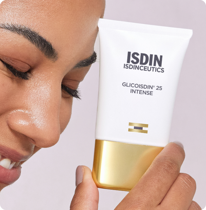 descubre los beneficios del ácido glicólico para una piel luminosa y lisa. renueva tu piel eliminando impurezas y estimulando la producción de colágeno para un rostro radiante y suave.