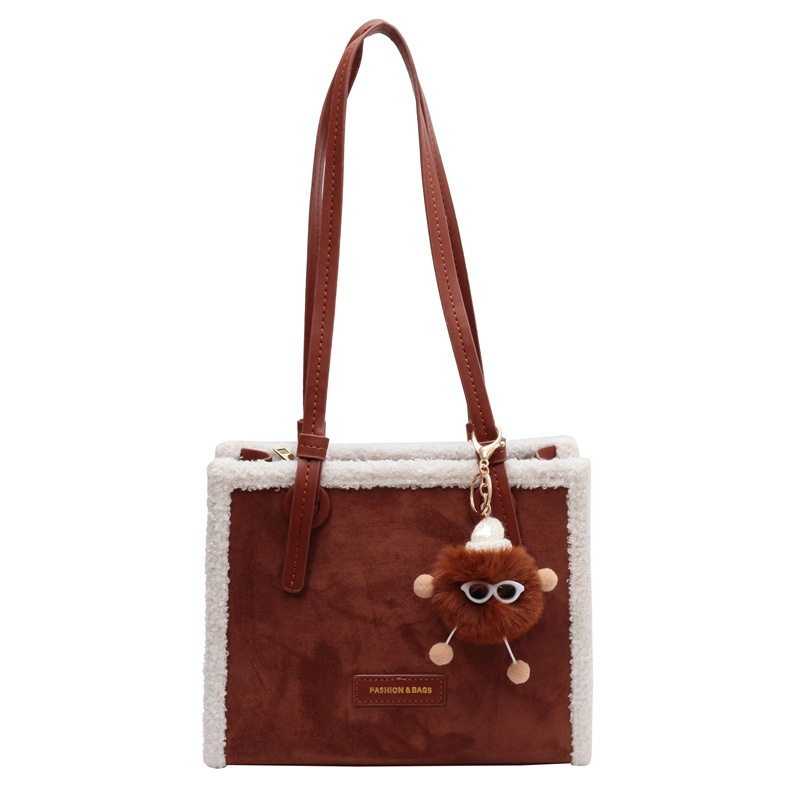 descubre los bolsos tote grandes amazon basics de tipo alta gama, perfectos para combinar estilo y funcionalidad en tu día a día.