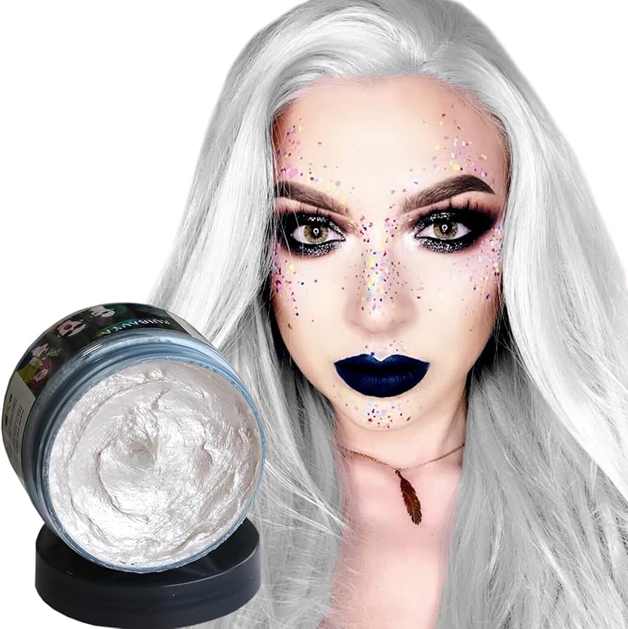 descubre nuestras ceras mate para pelo natural, ideales para un acabado sin brillo y una fijación duradera que mantiene tu estilo todo el día.