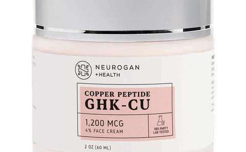 descubre las cremas con péptidos de cobre, formuladas para rejuvenecer, reparar y fortalecer la piel, proporcionando un aspecto más saludable y luminoso.