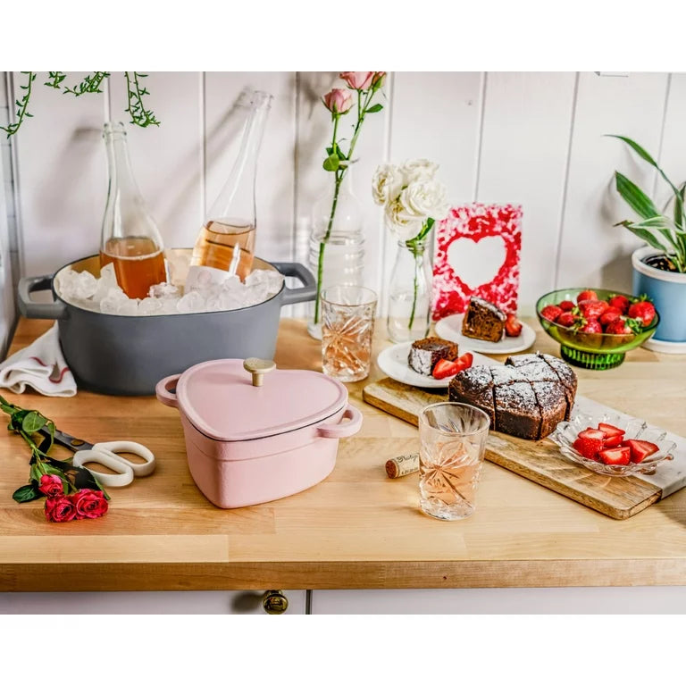 descubre los hornos staub en forma de corazón, ideales para cocinar con estilo y encanto. perfectos para regalar o sorprender en ocasiones especiales.