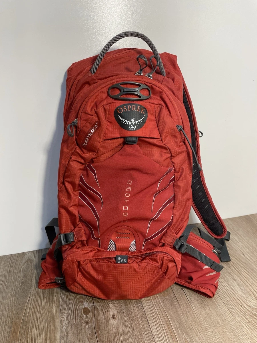 descubre las mochilas de hidratación osprey ideales para parejas que disfrutan del senderismo. comodidad y funcionalidad para aventuras compartidas.