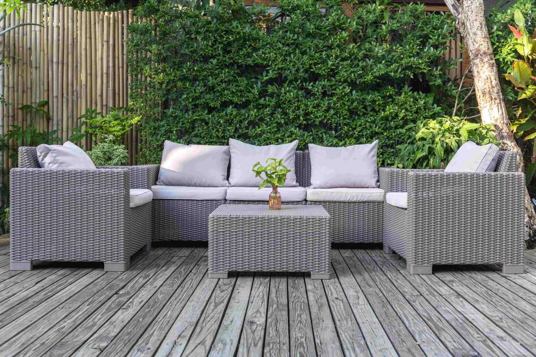 descubre muebles para terraza con estilo marinero, perfectos para disfrutar del verano al aire libre con comodidad y diseño.
