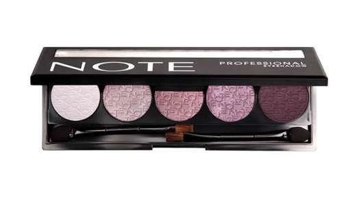 paletas de sombras ideales para usar en la oficina, con colores elegantes y discretos que realzan tu mirada de manera profesional.